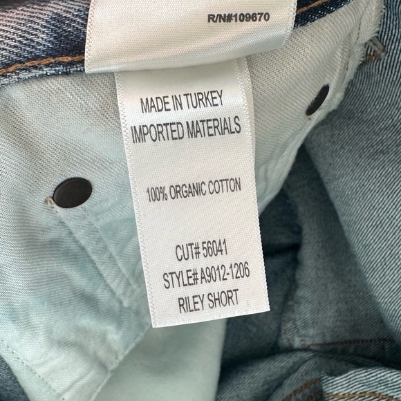 Agolde Riley Short - Picture 5 of 5